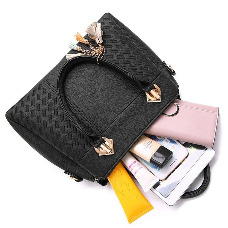 Grace Black Shoulder Bag