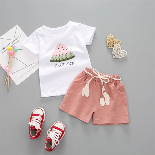 Conjunto de ropa para niñas